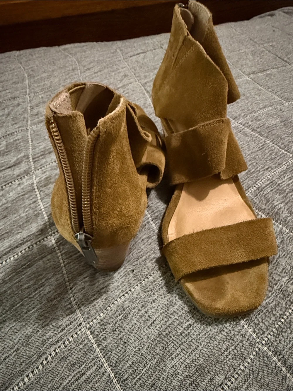Women's Suede Wrap Sandals in Olive Brown